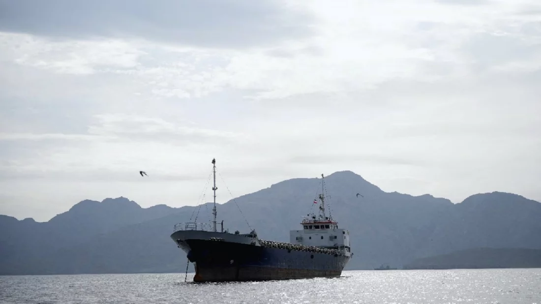 মার্কিন অবরোধের মুখে বাধ্য হয়ে ফিরে এলো চীনা জাহাজ ‘রিচ স্টারি’